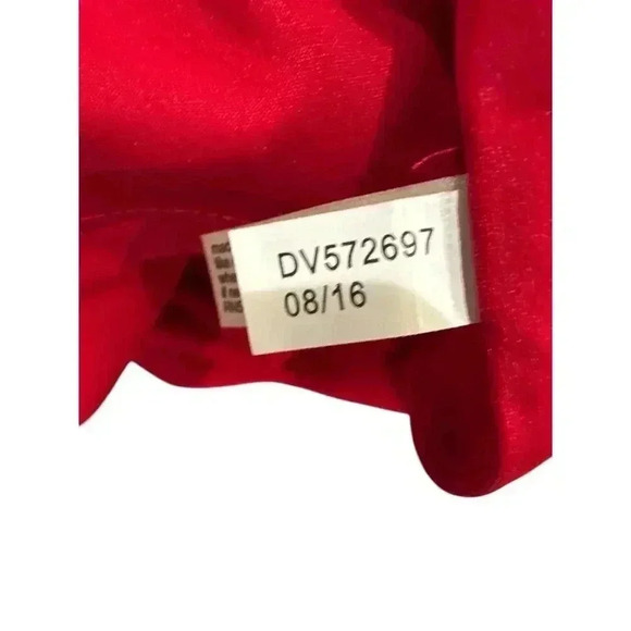 The Limited Classic Red, Valentines’s Knee Length, Sheath Dress Size 6, NWT - Picture 9 of 9